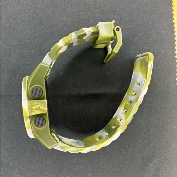 Nixon The Unit Camo Polycarbonate Watch - Picture 8 of 8